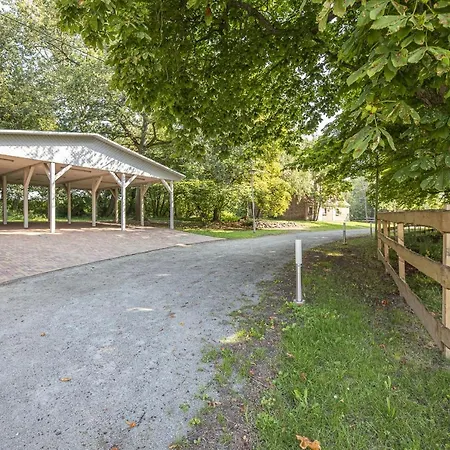 Lejlighed Gutshaus Silvitz Nr 03 Mit Sauna- Und Schwimmbadnutzung Im Ahoi Erlebnisbad Sellin