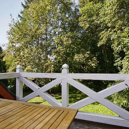 Gutshaus Silvitz Nr 03 Mit Sauna- Und Schwimmbadnutzung Im Ahoi Erlebnisbad Sellin