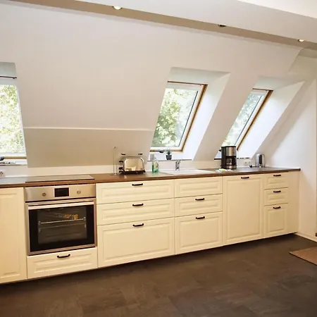 Gutshaus Silvitz: Beachside Serenity With Ahoi Access