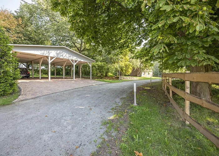 Διαμέρισμα Ruhig Und Idyllische Lage, Strandnah, Gratis Nutzung Vom Ahoi Erlebnisbad Und Sauna In Sellin - Gutshaus Silvitz 03