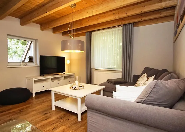 Διαμέρισμα Ruhig Und Idyllische Lage, Strandnah, Gratis Nutzung Vom Ahoi Erlebnisbad Und Sauna In Sellin - Gutshaus Silvitz 03