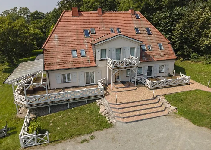 Διαμέρισμα Ruhig Und Idyllische Lage, Strandnah, Gratis Nutzung Vom Ahoi Erlebnisbad Und Sauna In Sellin - Gutshaus Silvitz 03 Bergen Auf Rugen